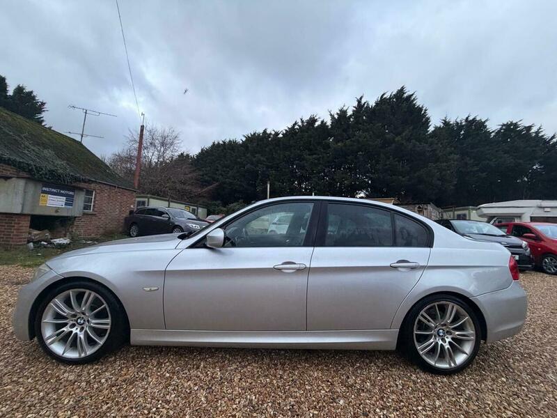 Used BMW 3 Series 2011 for sale - 76368380: Photo 9