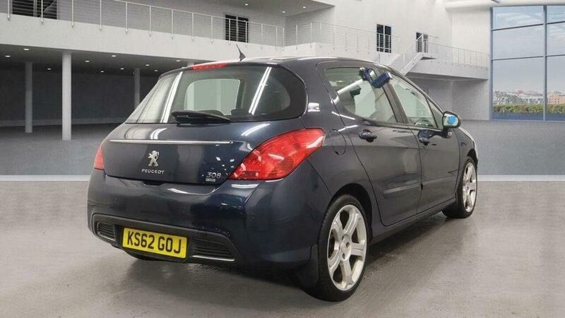 Used Peugeot 308 2013 for sale - 77020522: Photo 5