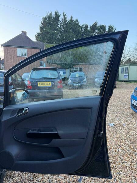 Used Vauxhall Corsa 2011 for sale - 76910786: Photo 24