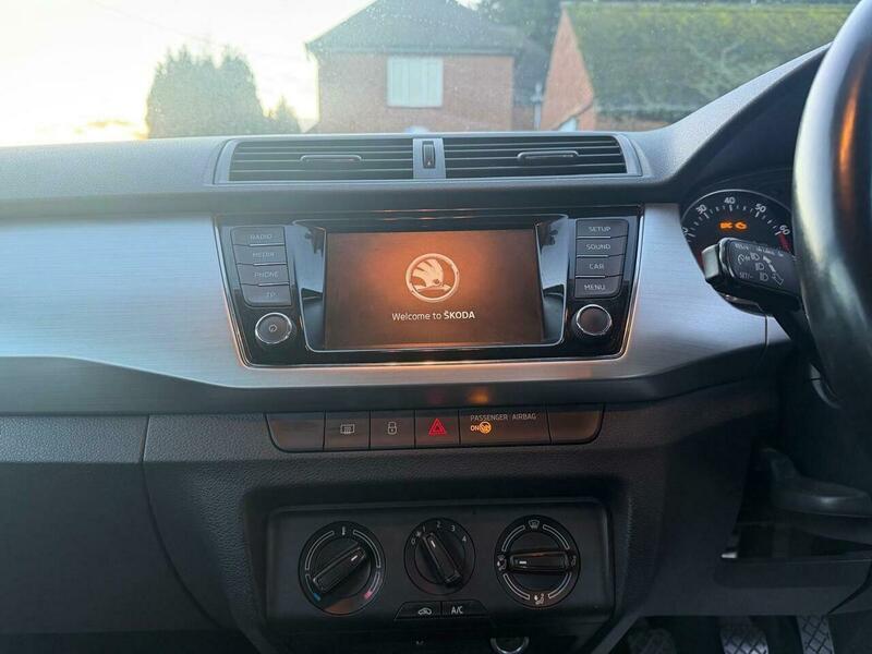 Used Skoda Fabia 2015 for sale - 76758772: Photo 25