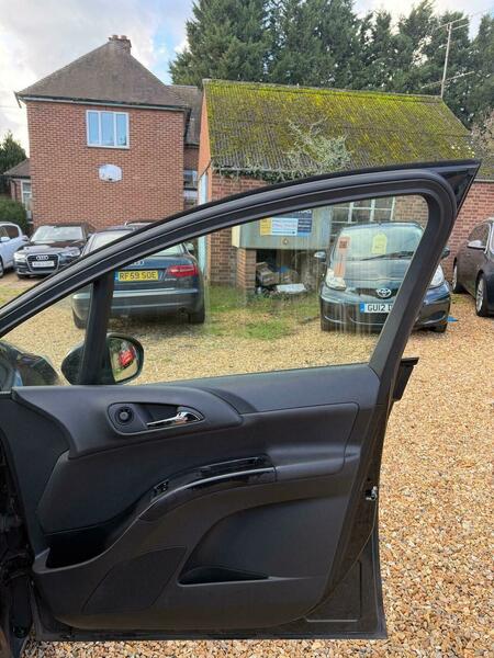 Used Vauxhall Meriva 2012 for sale - 76751528: Photo 22