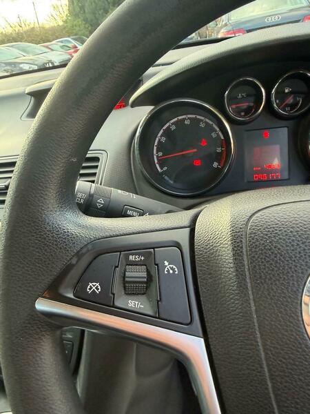 Used Vauxhall Meriva 2012 for sale - 76751528: Photo 32