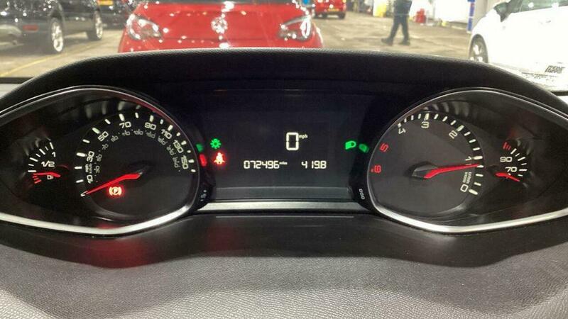 Used Peugeot 308 2016 for sale - 77384909: Photo 13