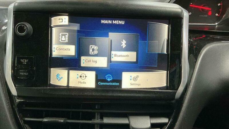 Used Peugeot 208 2013 for sale - 76559714: Photo 13