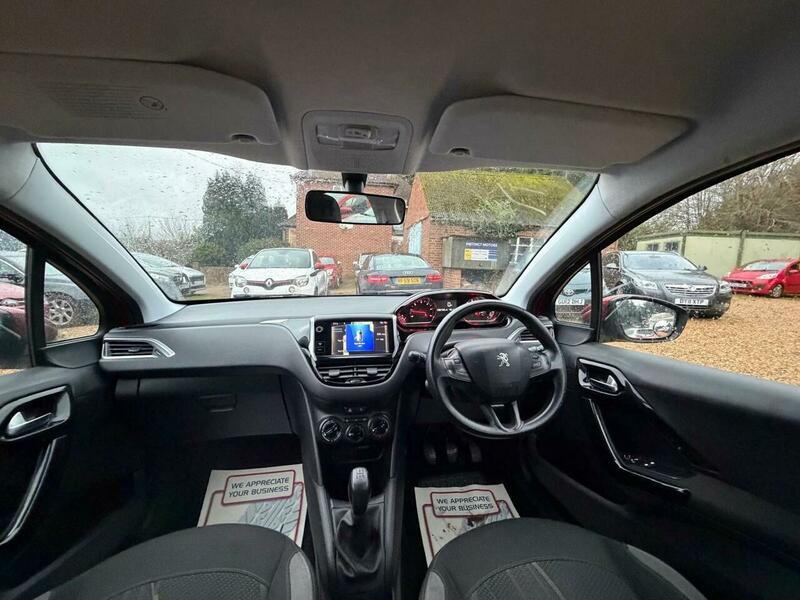 Used Peugeot 208 2013 for sale - 76559714: Photo 16