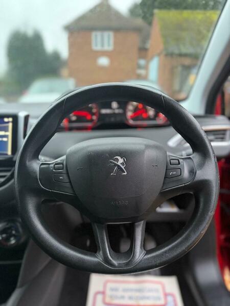 Used Peugeot 208 2013 for sale - 76559714: Photo 30