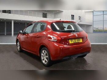 Used Peugeot 208 2013 for sale - 76559714: Photo