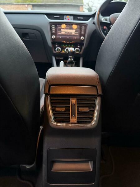 Used Skoda Octavia 2017 for sale - 76950873: Photo 24