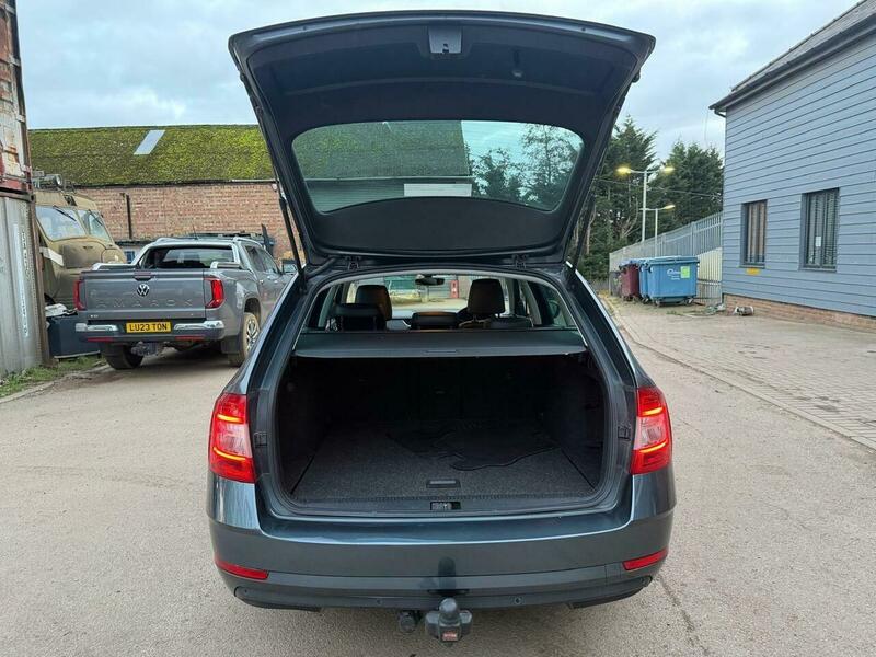 Used Skoda Octavia 2017 for sale - 76950873: Photo 32