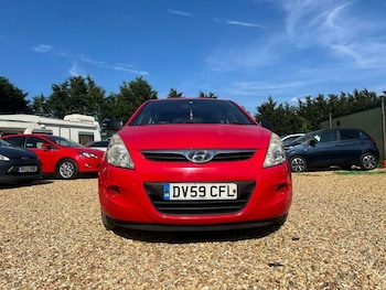 Used Hyundai i20 2009 for sale - 75924301: Photo