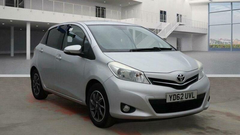 Used Toyota Yaris 2012 for sale - 77564128: Photo 1