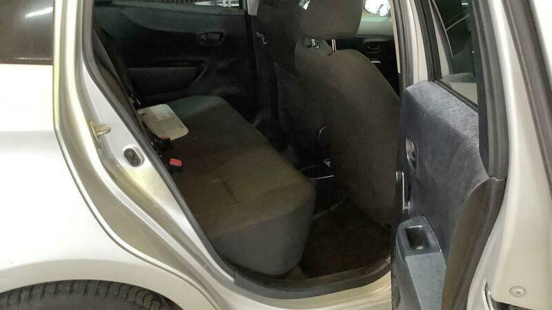 Used Toyota Yaris 2012 for sale - 77564128: Photo 10