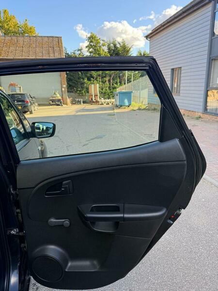 Vehicle 35