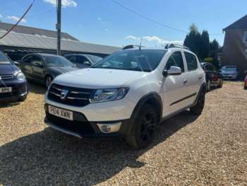 Used Dacia Sandero 2014 for sale - 74997208: Photo