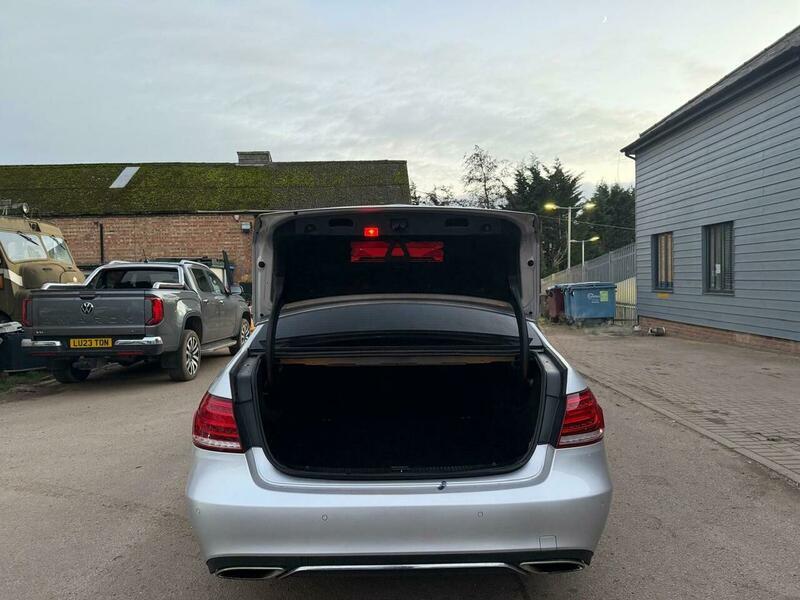 Used Mercedes-Benz E Class 2014 for sale - 76712235: Photo 31