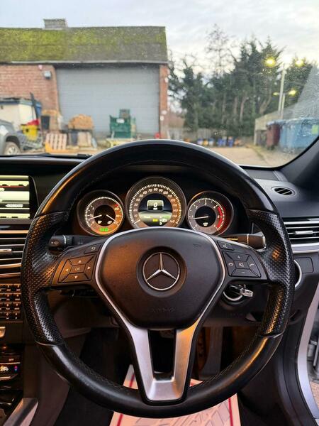Used Mercedes-Benz E Class 2014 for sale - 76712235: Photo 32
