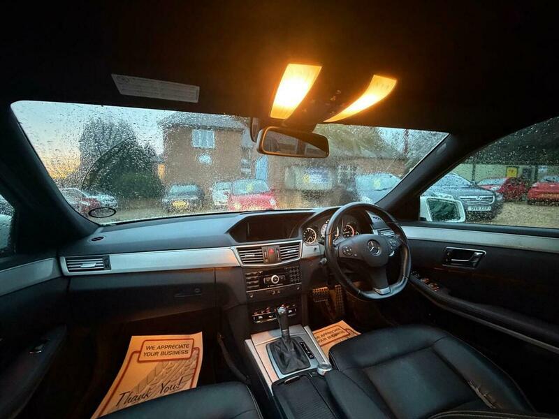 Used Mercedes-Benz E Class 2010 for sale - 76751519: Photo 27