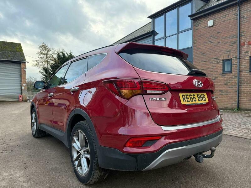 Used Hyundai Santa Fe 2016 for sale - 77395029: Photo 10