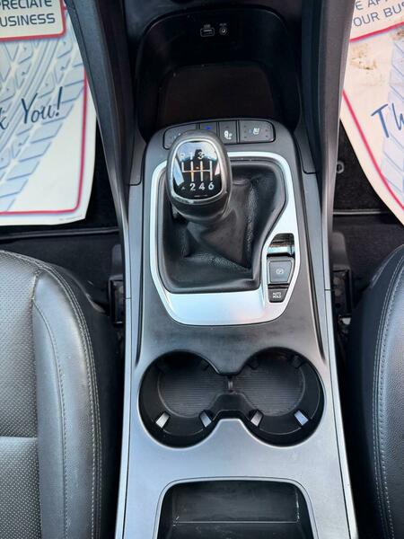 Used Hyundai Santa Fe 2016 for sale - 77395029: Photo 15