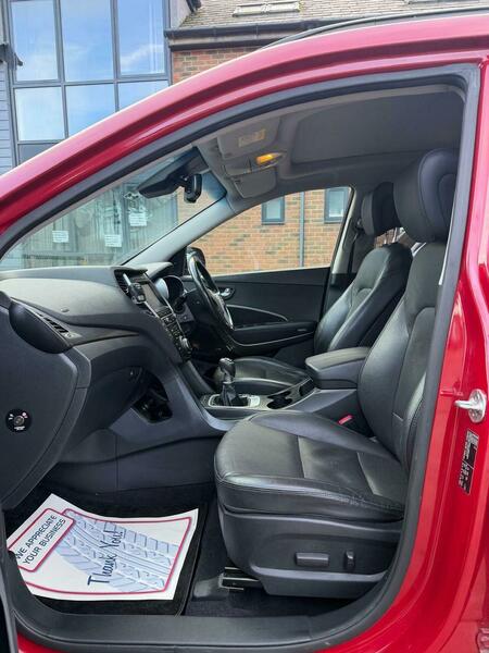 Used Hyundai Santa Fe 2016 for sale - 77395029: Photo 35