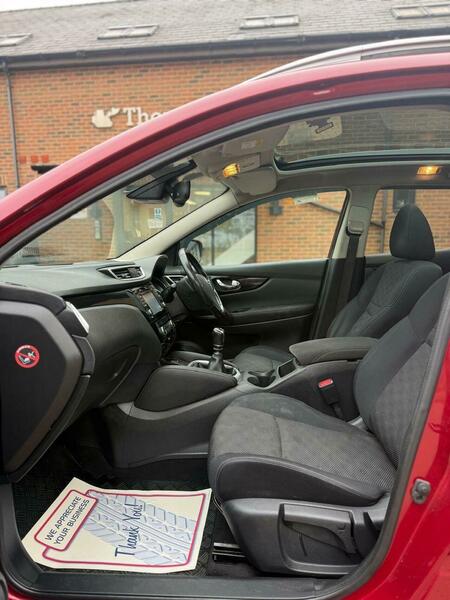 Used Nissan Qashqai 2015 for sale - 76236316: Photo 28