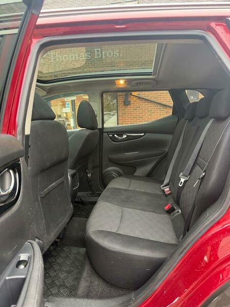 Used Nissan Qashqai 2015 for sale - 76236316: Photo 38