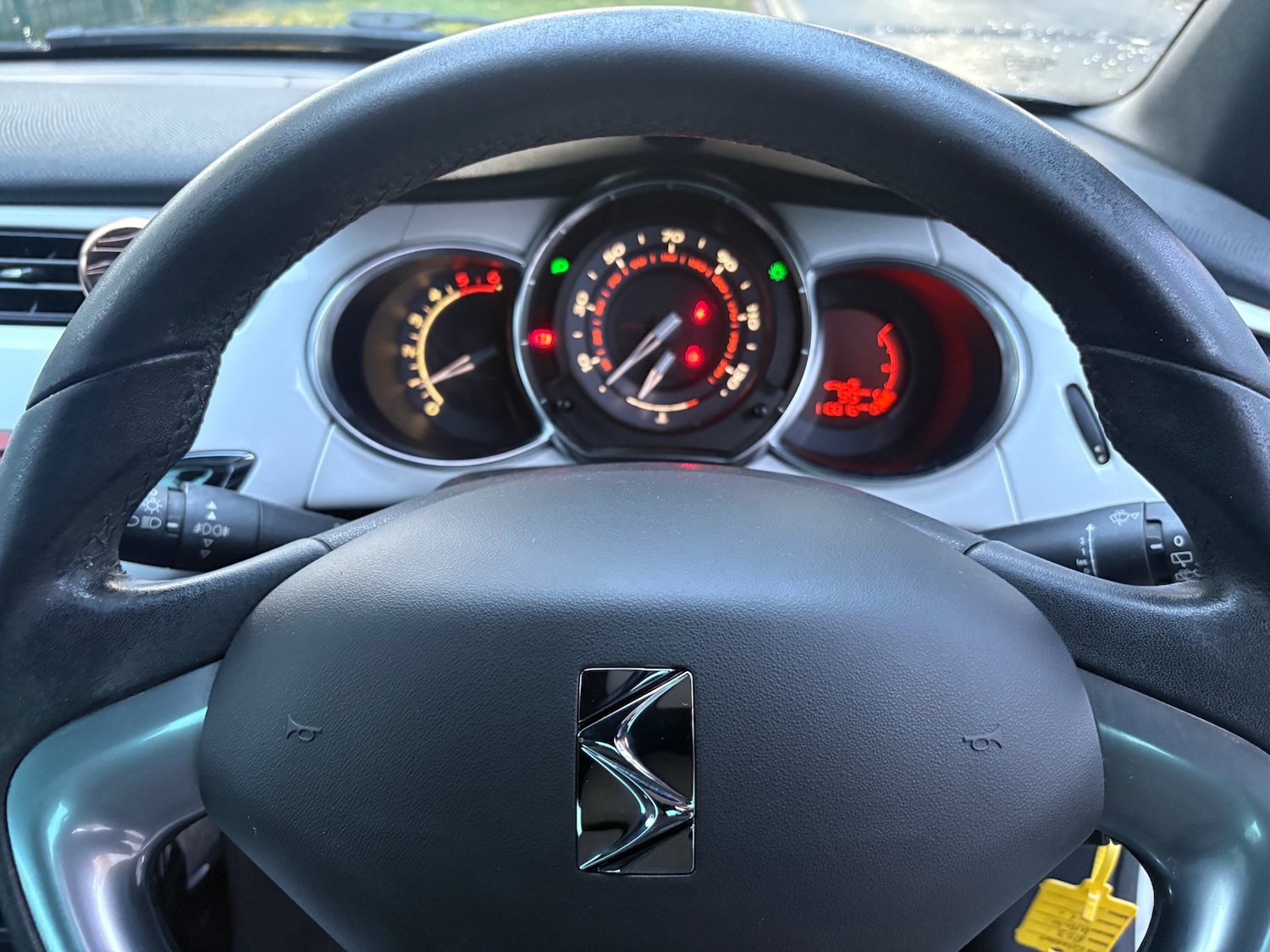Used Citroen DS3 2011 for sale - 76316444: Photo 11