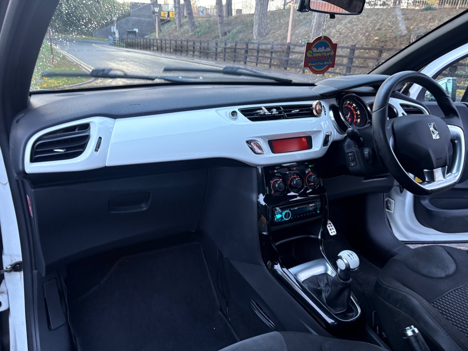 Used Citroen DS3 2011 for sale - 76316444: Photo 15