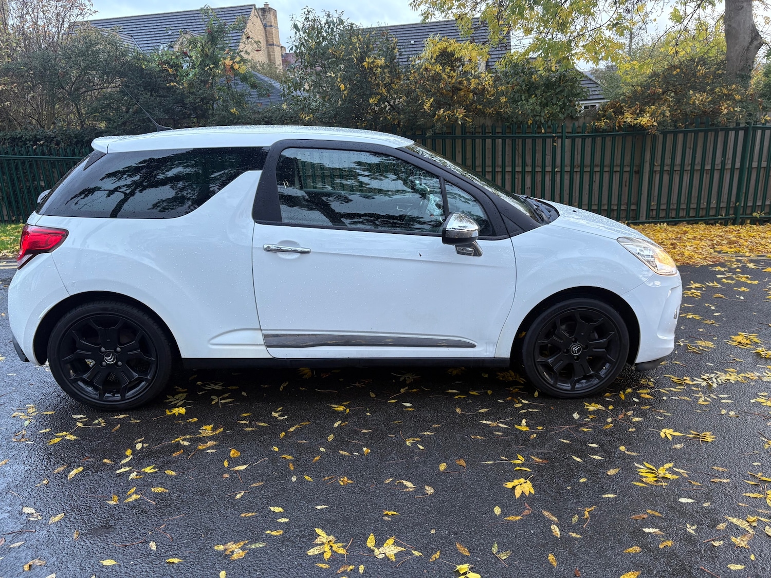 Used Citroen DS3 2011 for sale - 76316444: Photo 5