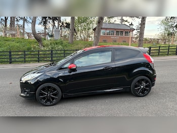 Used Ford Fiesta 2016 for sale - 78538459: Photo