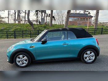 Used MINI Convertible 2016 for sale - 78370671: Photo