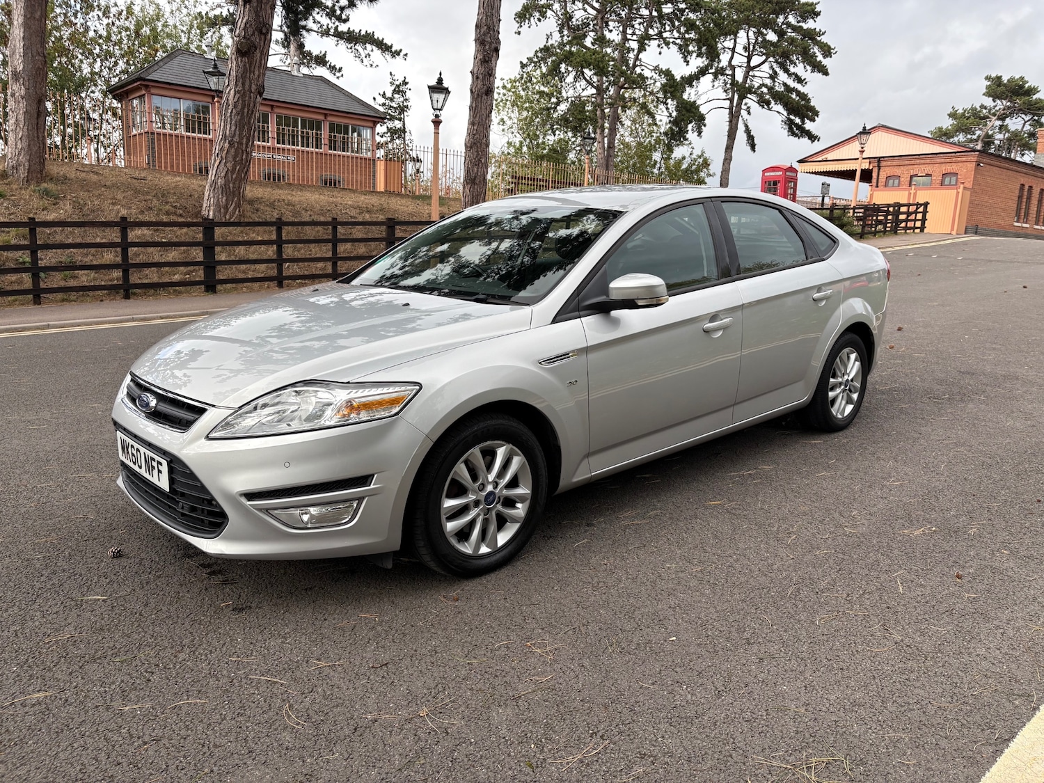 Used Ford Mondeo 2011 for sale - 76102028: Photo 2