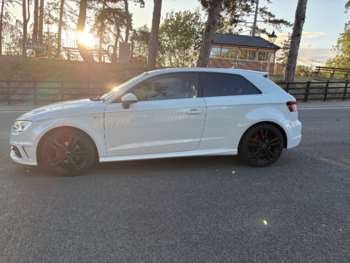 2015 (64) - 1.6 TDI 110 S Line 3dr
