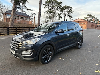 Hyundai Santa Fe feature image 3