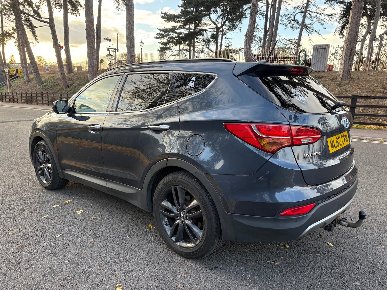 Used Hyundai Santa Fe 2012 for sale - 76439989: Photo 4