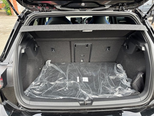 Used Volkswagen Golf 2025 for sale - 75432809: Photo 14