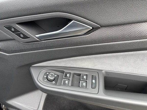 Used Volkswagen Golf 2025 for sale - 75432809: Photo 15