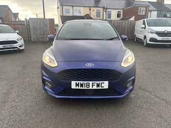 Used Ford Fiesta 2018 for sale - 76536127: Photo