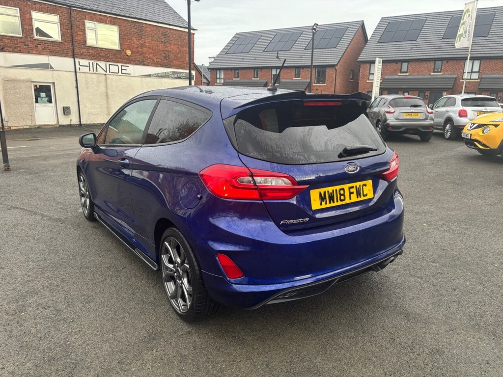 Used Ford Fiesta 2018 for sale - 76536127: Photo 5