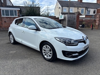 Used Renault Megane 2016 for sale - 75693113: Photo
