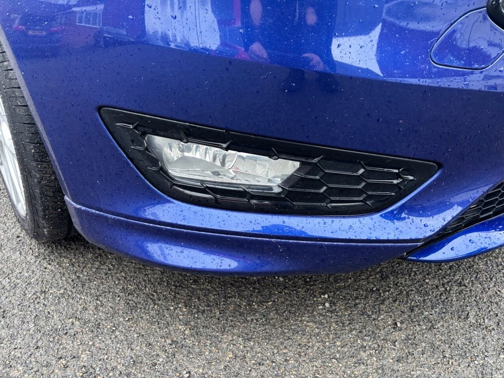 Used Ford Focus 2018 for sale - 77288434: Photo 2