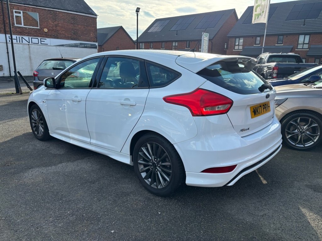 Used Ford Focus 2017 for sale - 76147717: Photo 10