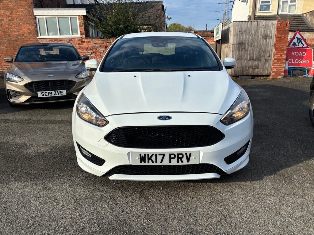 Used Ford Focus 2017 for sale - 76147717: Photo 3