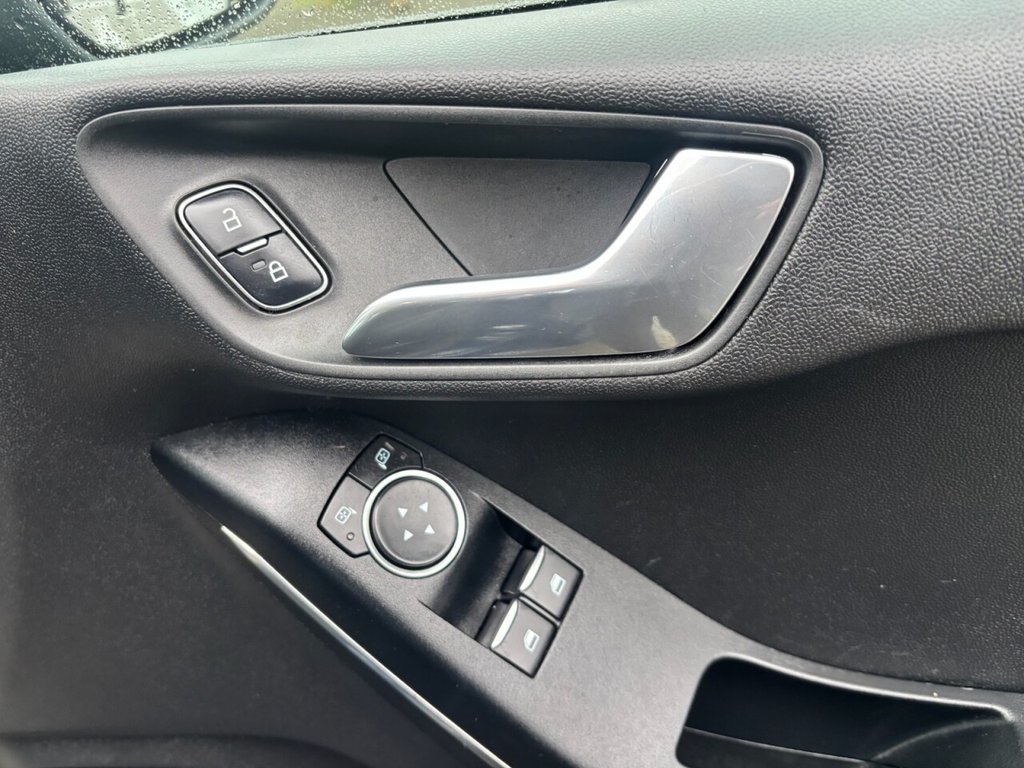 Used Ford Fiesta 2018 for sale - 77681160: Photo 11