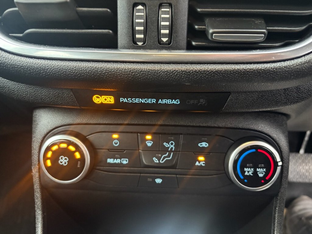 Used Ford Fiesta 2018 for sale - 77681160: Photo 16