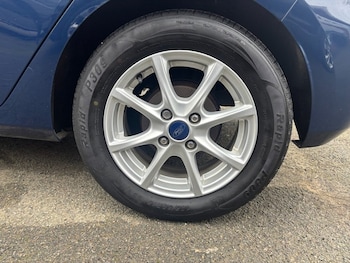 Used Ford Fiesta 2018 for sale - 77681160: Photo