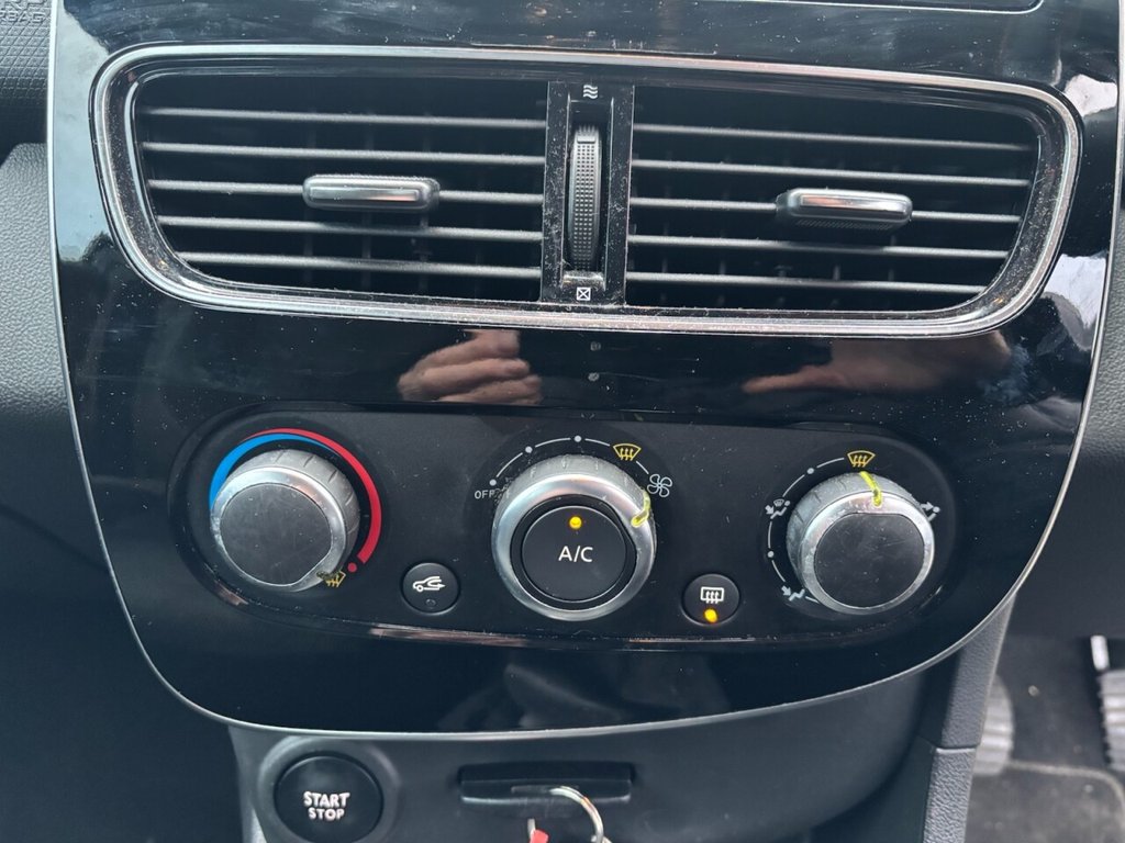 Used Renault Clio 2018 for sale - 77369970: Photo 14