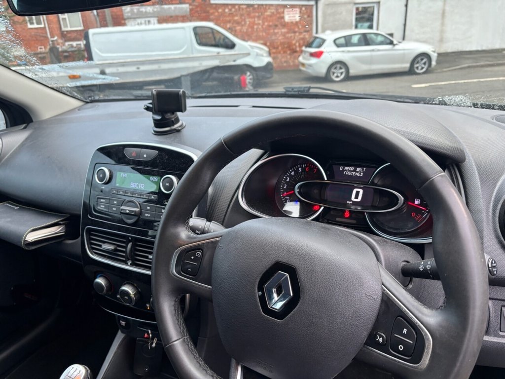 Used Renault Clio 2018 for sale - 77369970: Photo 15