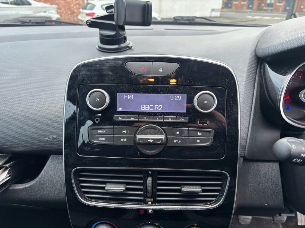 Used Renault Clio 2018 for sale - 77369970: Photo 17