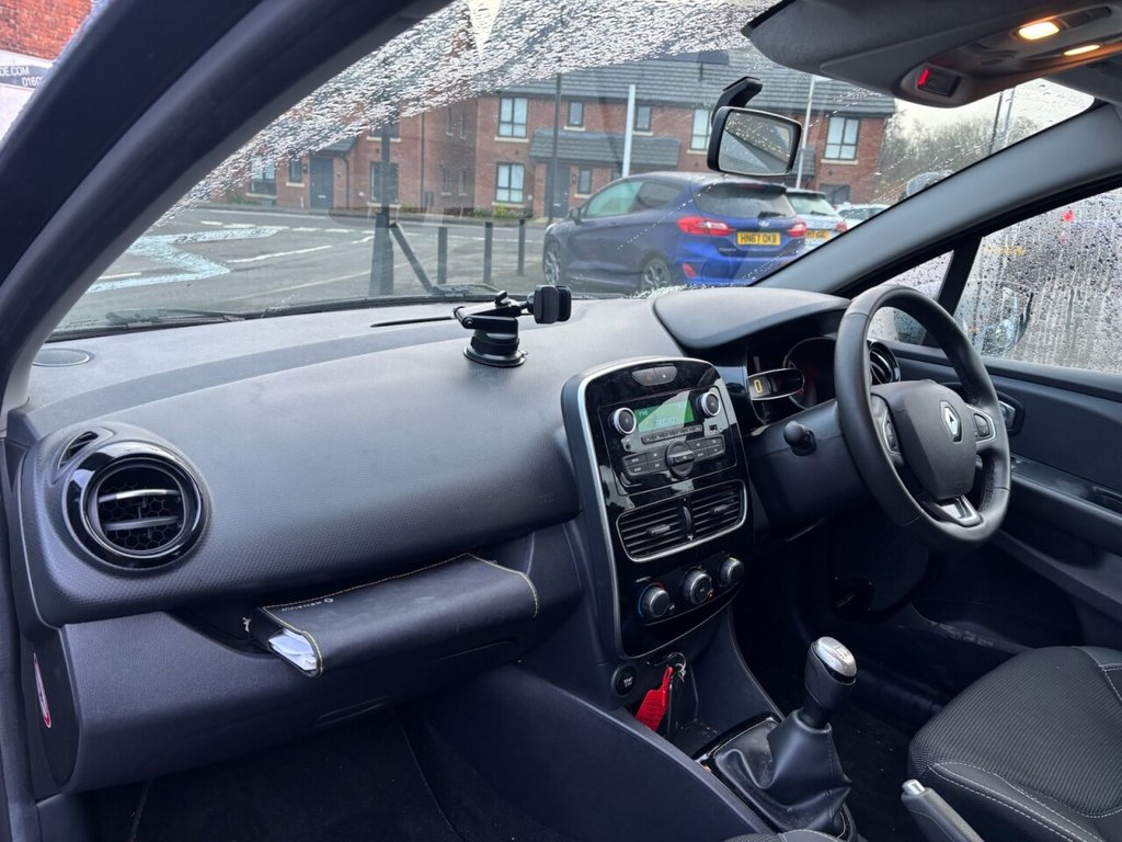 Used Renault Clio 2018 for sale - 77369970: Photo 9